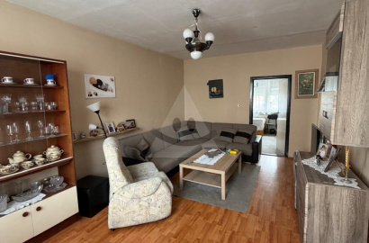 We offer for sale a 3-room apartment with a balcony in a sought-after location on Meštianská Street.