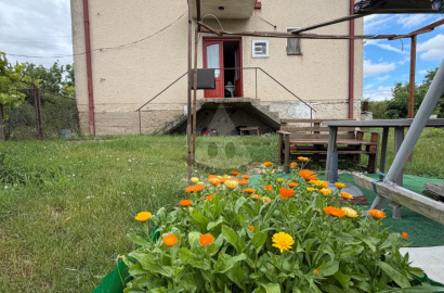 4 bedroom family house for sale